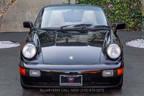 1990 Porsche 911 Carrera 2 Cabriolet