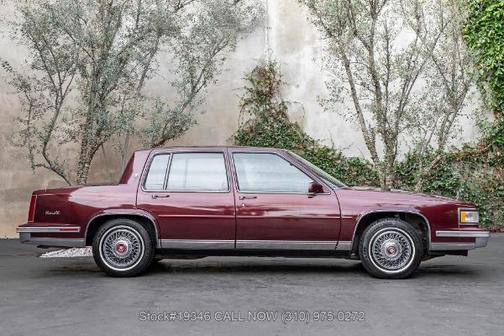 1988 Cadillac DeVille Sedan