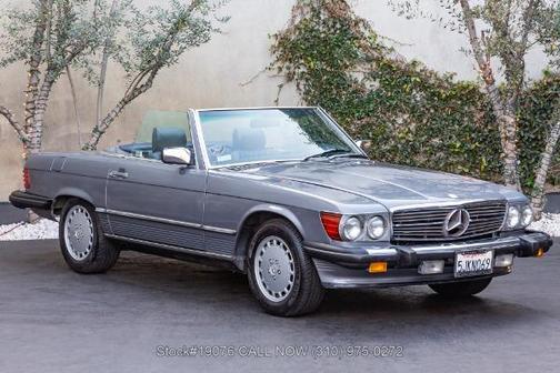 1987 Mercedes-Benz SL-Class 560SL