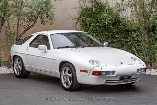 1988 Porsche 928 S4