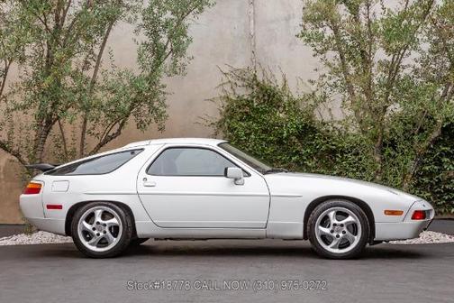 1988 Porsche 928 S4