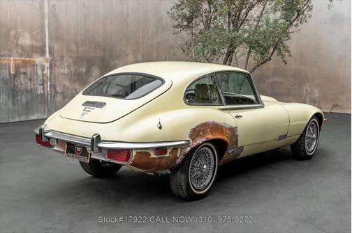 1972 Jaguar XKE 2+2