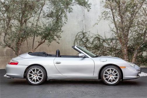 2004 Porsche 911 Carrera Cabriolet