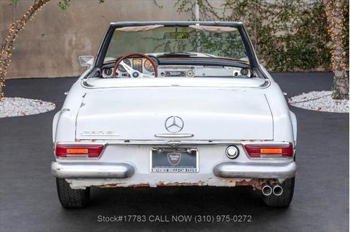 1968 Mercedes-Benz 280SL