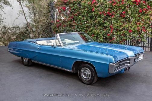 1967 Pontiac Grand Prix 