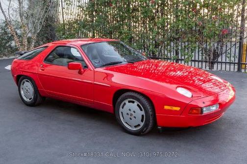 1987 Porsche 928 S4