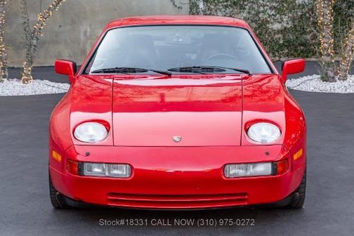 1987 Porsche 928 S4