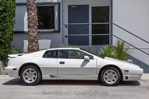 1990 Lotus Esprit 
