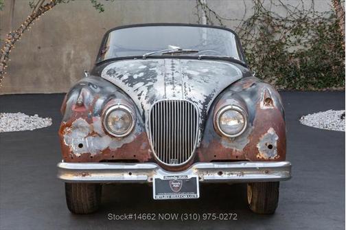 1958 Jaguar XK 150 DROPHEAD EQUIPMENT
