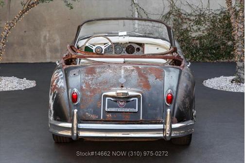 1958 Jaguar XK 150 DROPHEAD EQUIPMENT