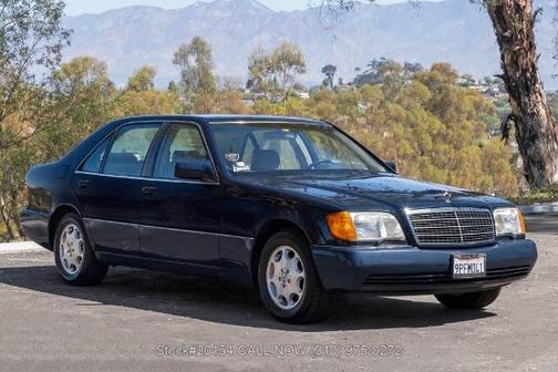 Midnight Blue 1993 Mercedes-Benz S-Class 5.0