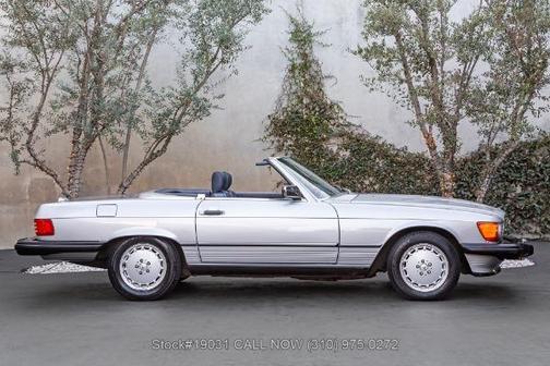 1988 Mercedes-Benz SL-Class 560SL