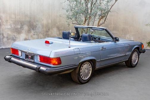 1986 Mercedes-Benz SL-Class 560SL