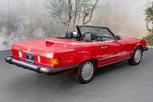 1987 Mercedes-Benz SL-Class 560SL