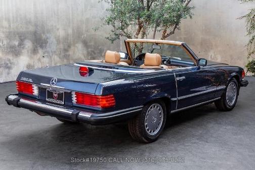 Blue 1987 Mercedes-Benz SL-Class 560SL