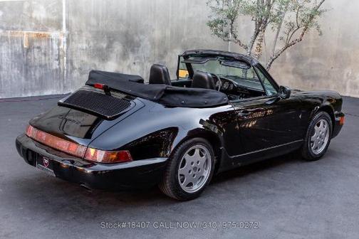 1990 Porsche 911 Carrera 2 Cabriolet