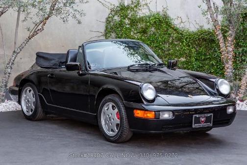 1990 Porsche 911 Carrera 2 Cabriolet