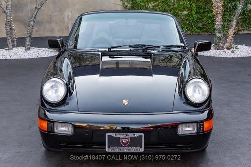 1990 Porsche 911 Carrera 2 Cabriolet