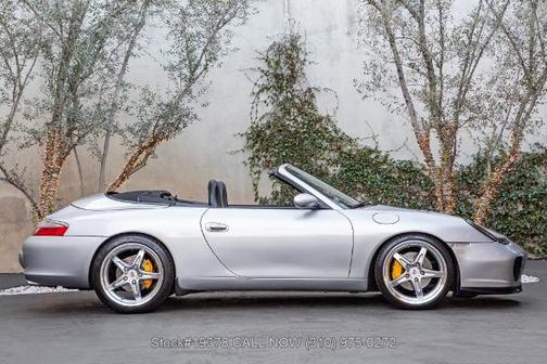 2000 Porsche 911 Carrera Cabriolet