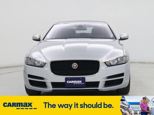 2017 Jaguar XE Premium