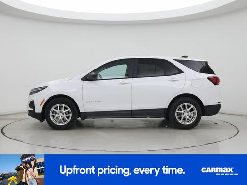 White 2022 Chevrolet Equinox LS