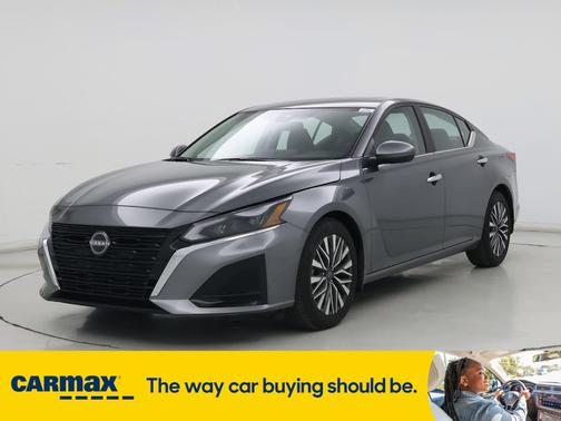 2023 Nissan Altima SV