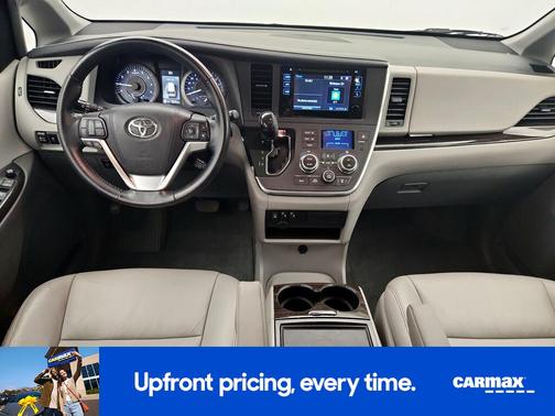 2015 Toyota Sienna XLE