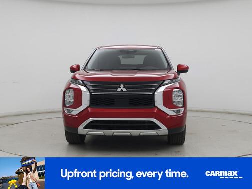 Red 2022 Mitsubishi Outlander SE