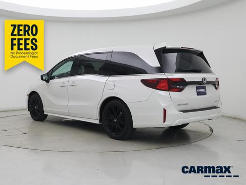 White 2025 Honda Odyssey Sport-L