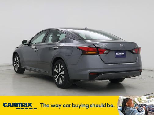 2022 Nissan Altima SV