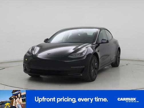 Black 2023 Tesla Model 3