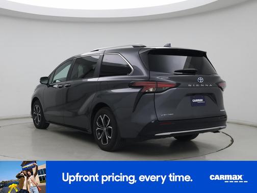 Gray 2025 Toyota Sienna Platinum