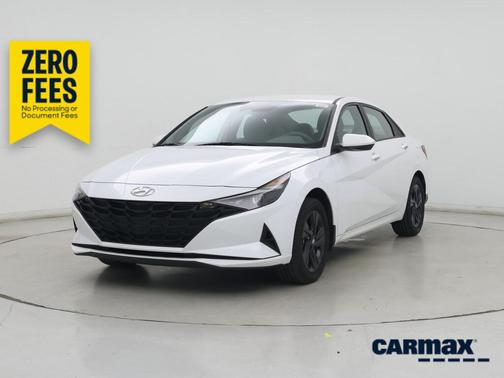 White 2023 Hyundai ELANTRA SEL