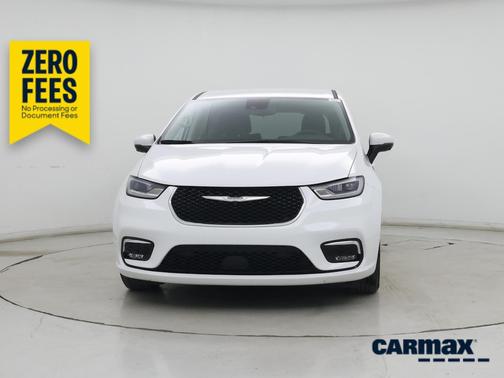White 2023 Chrysler Pacifica Hybrid Touring L