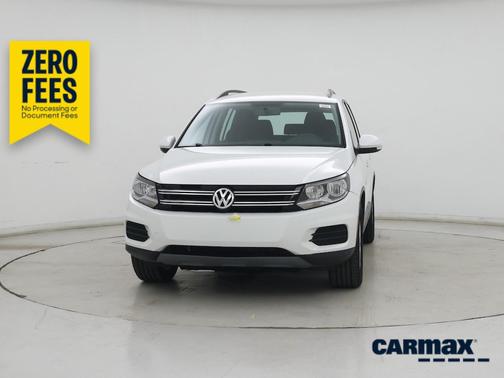White 2017 Volkswagen Tiguan Limited