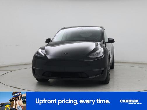 Black 2023 Tesla Model Y Performance