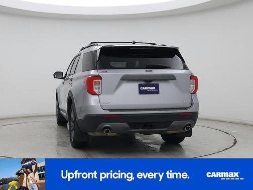 Silver 2022 Ford Explorer XLT