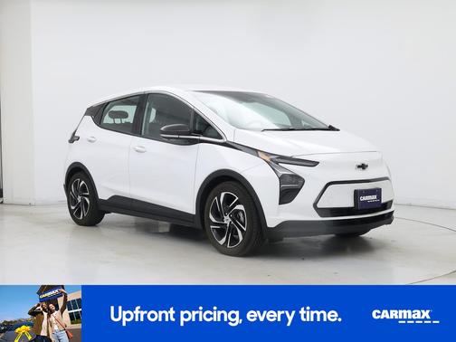 White 2023 Chevrolet Bolt EV 2LT