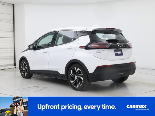 White 2023 Chevrolet Bolt EV 2LT