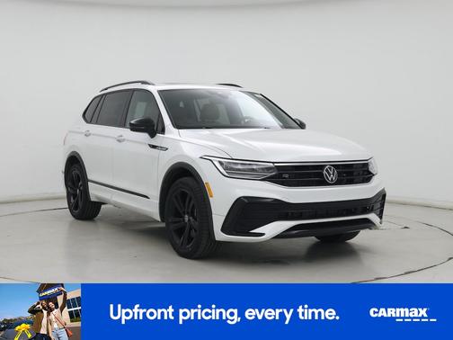 2023 Volkswagen Tiguan SE R-Line Black
