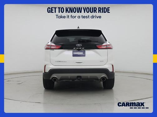 White 2022 Ford Edge Titanium