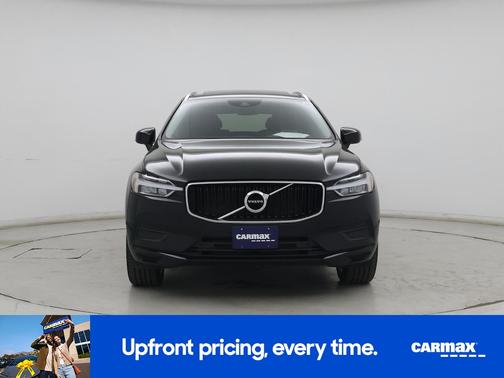 Black 2018 Volvo XC60 T5 Momentum