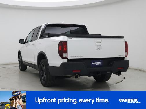 White 2023 Honda Ridgeline Black Edition