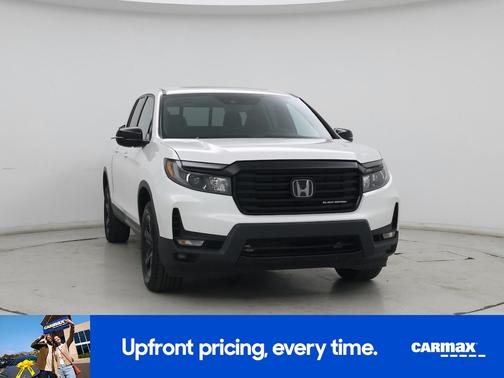White 2023 Honda Ridgeline Black Edition