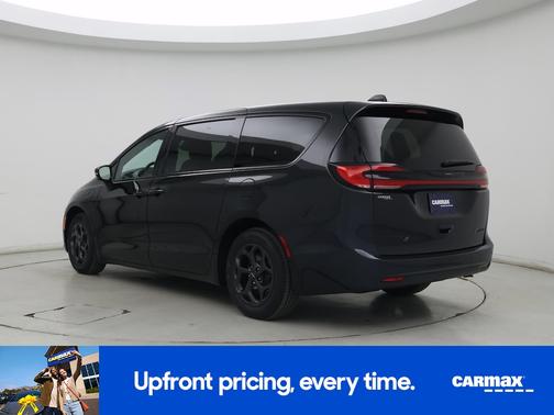 2022 Chrysler Pacifica Hybrid Touring L