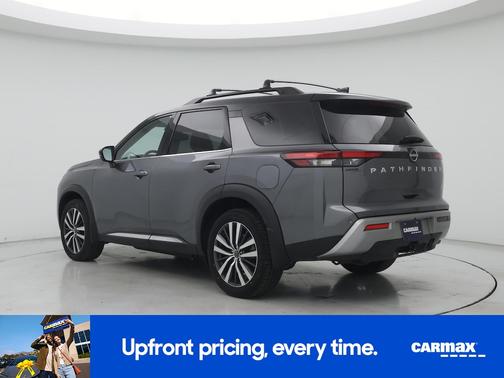 2022 Nissan Pathfinder Platinum