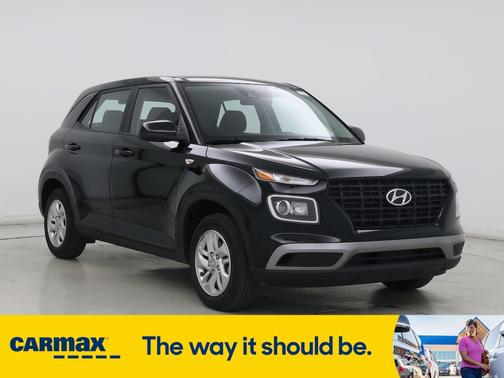 2022 Hyundai VENUE SE