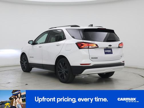 White 2023 Chevrolet Equinox RS