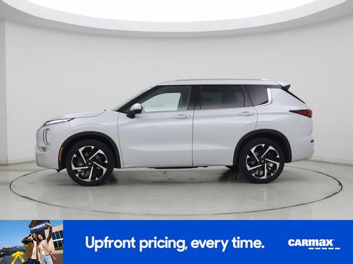White 2022 Mitsubishi Outlander SEL