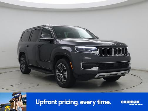 Gray 2022 Jeep Wagoneer Series III